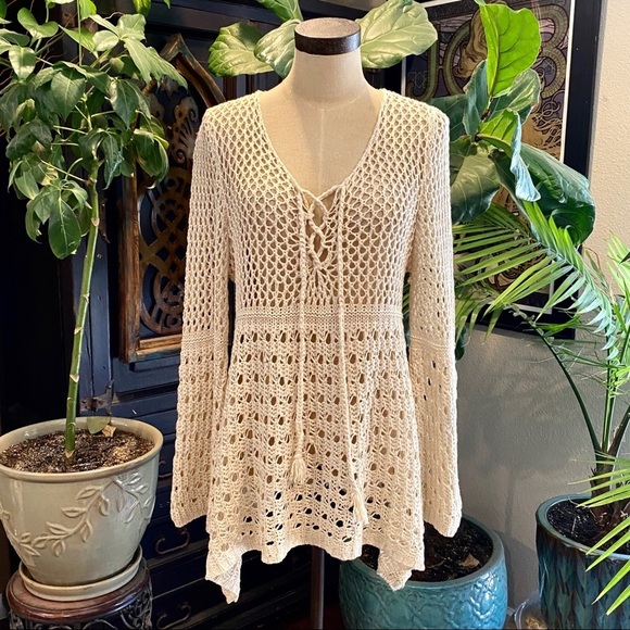 Umgee Crochet bell sleeve tunic cover up dress top - Picture 2 of 13